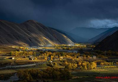 【Mini2-8人团】成都到稻城亚丁+四姑娘山+鱼子西+海螺沟汽车VIP小团六日游线路、川西环线六日游多少钱