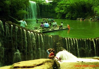 成都到蜀南竹海、兴文石海汽车纯玩二日游、蜀南竹海旅游多少钱、蜀南竹海旅游线路报价