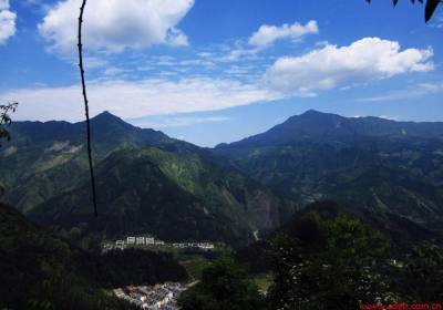 成都到邛崃天台山汽车纯玩一日游、天台山旅游多少钱、天台山旅游线路报价
