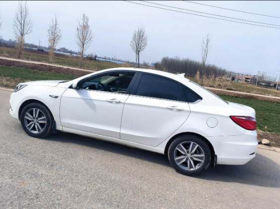 五座轿车包车多少钱、五座轿车一天多少费用