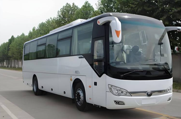 30座大巴车多少钱一天、30座包车价格